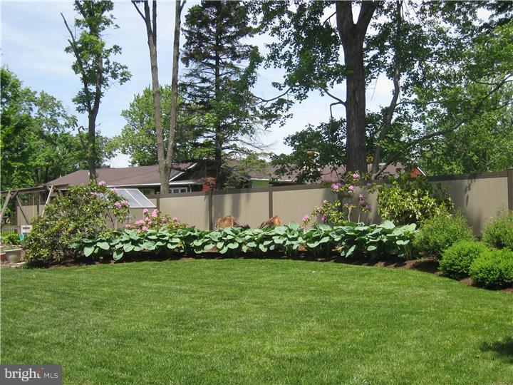 528 Linton Hill Road Newtown, PA 18940 - Photo 8 of 23 View