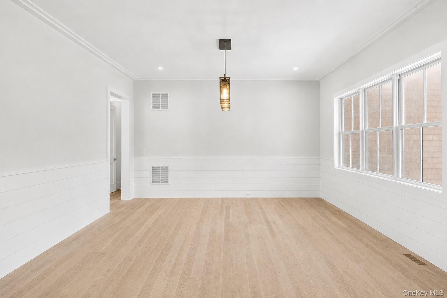 34 Old Main Road Quogue, NY 11959 - Photo 13 of 27 Dining Room