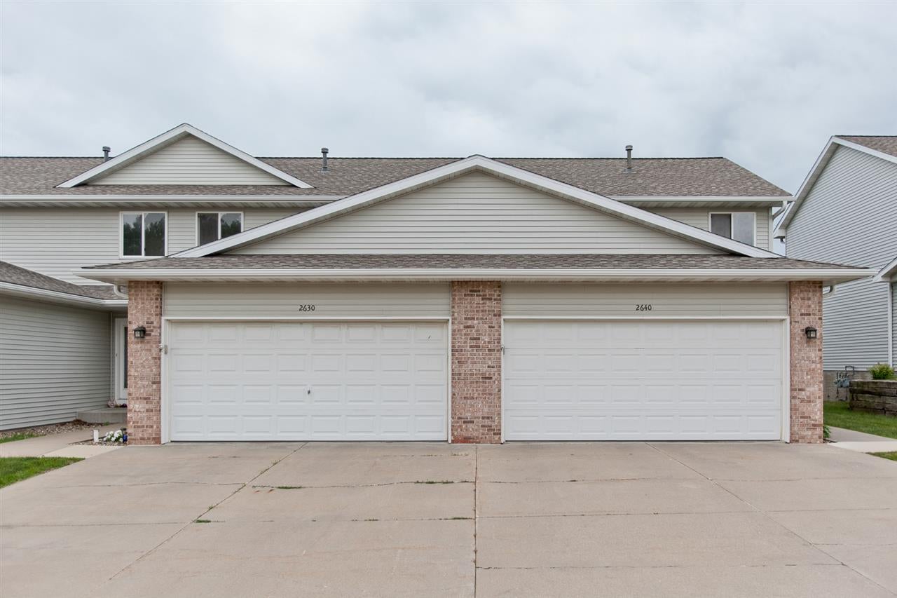 2640 Pheasant Ridge Court Marion, IA 52302 - Photo 2 of 32 Gallery Image 2