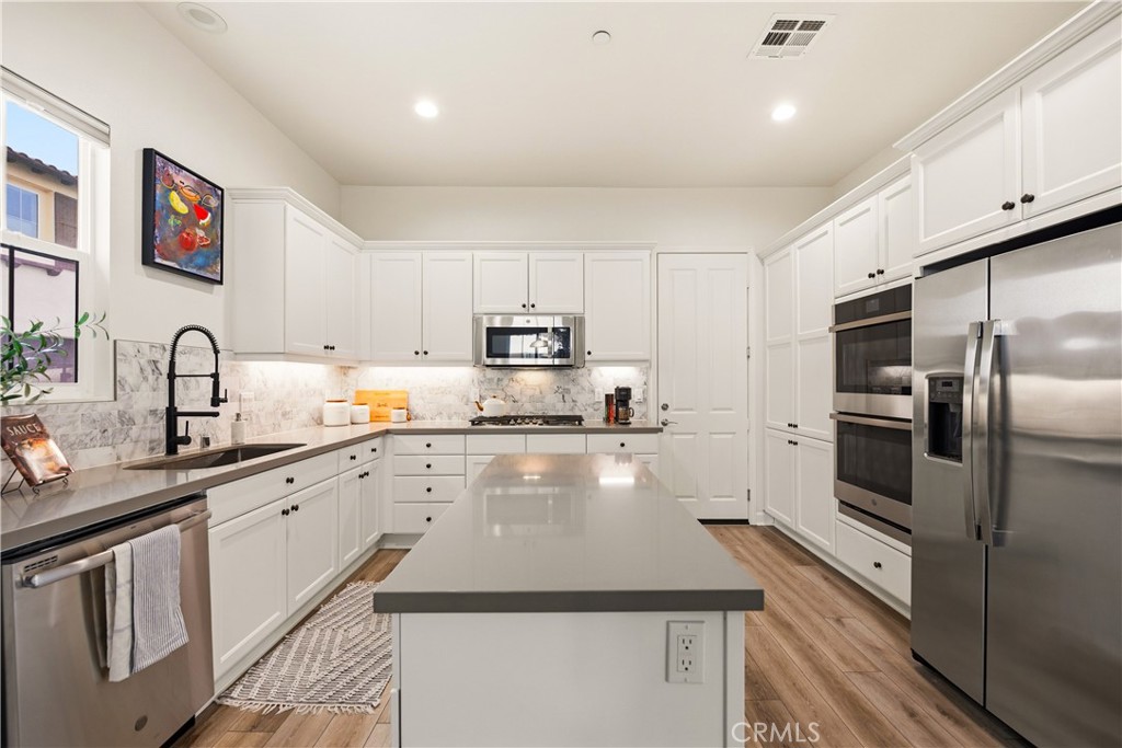 1625 Range Road Oxnard, CA 93036 - Photo 19 of 58