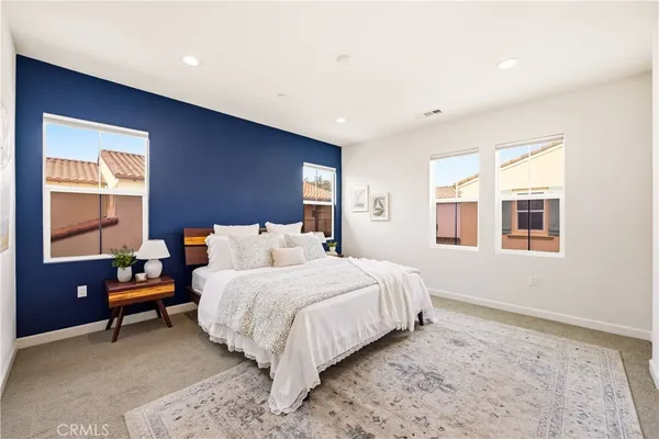 $899,999 | 1625 Range Road, Oxnard, CA 93036