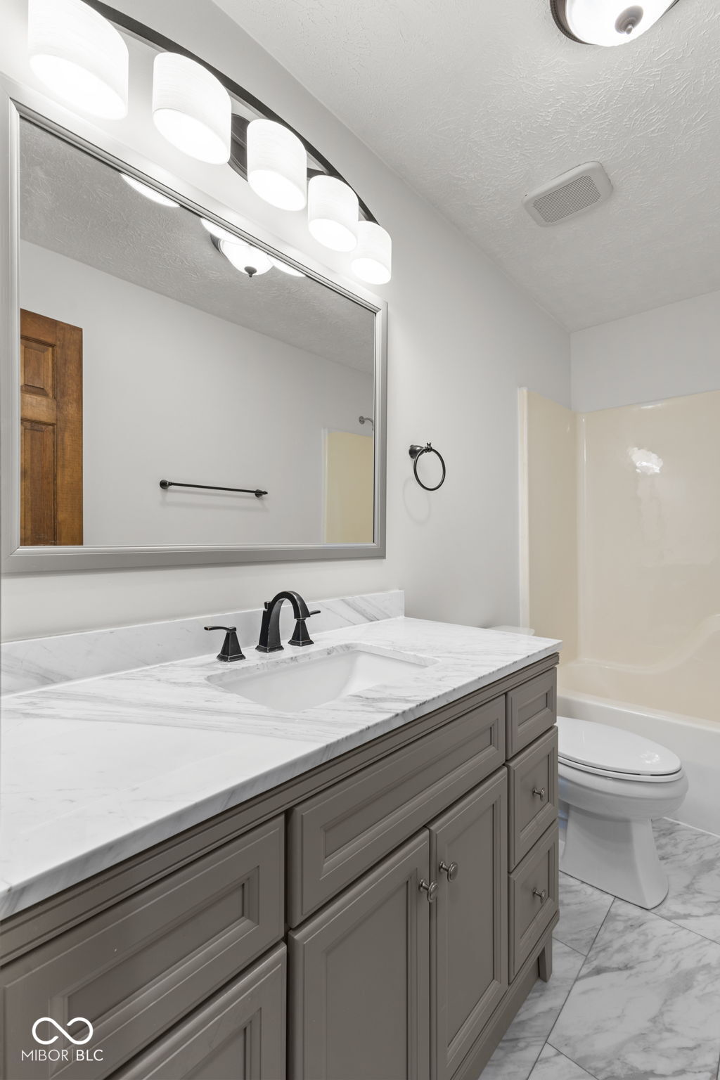 7624 Quail Ridge Drive North Plainfield, IN 46168 - Photo 29 of 43