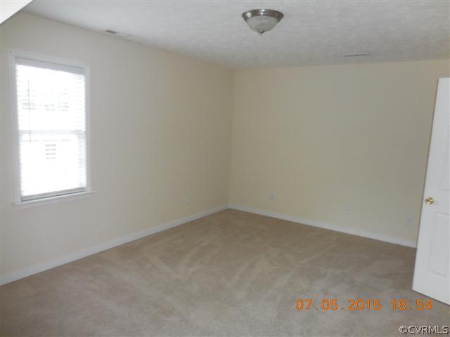4015 Cameron Road Hopewell, VA 23860 - Photo 3 of 9 Gallery Image 3