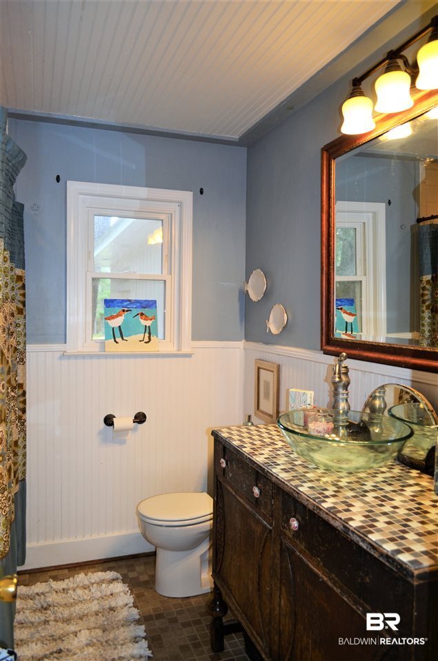23380 River Road North Daphne, AL 36526 - Photo 13 of 24 DOWNSTAIRS BATH
