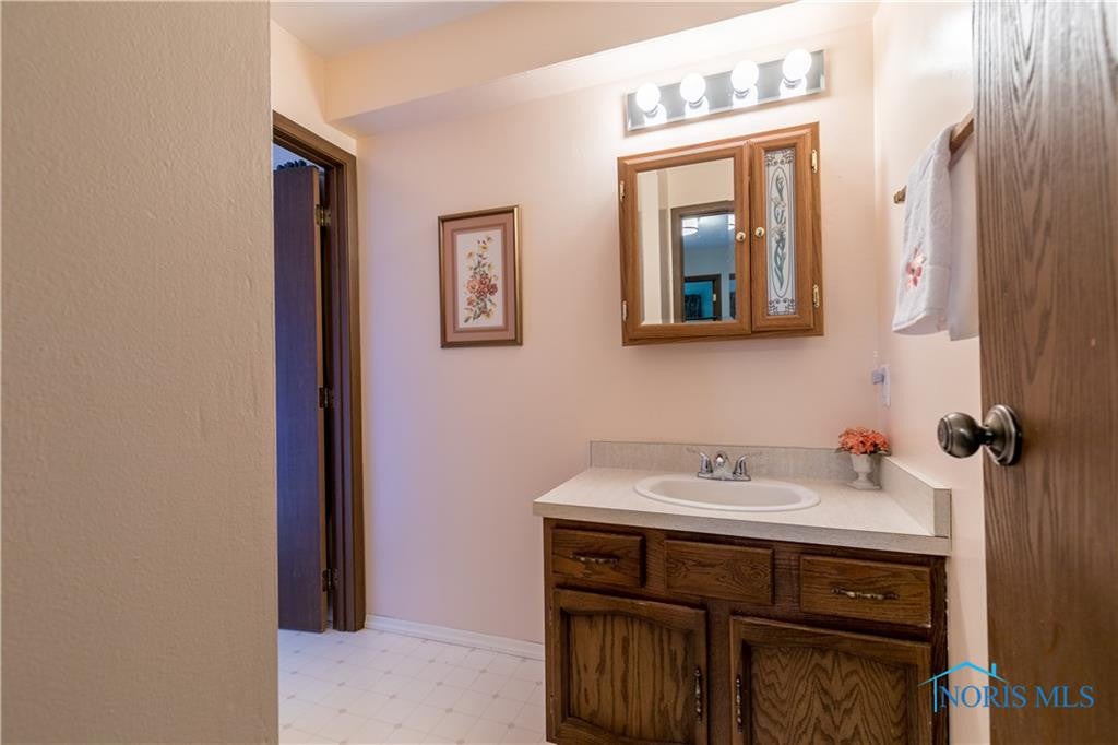 1641 Fallbrook Road Toledo, OH 43614 - Photo 29 of 36 Gallery Image 29