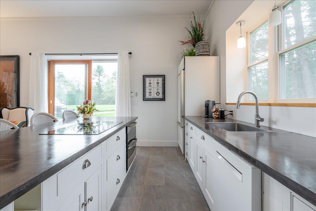 70 Pinkham Road Damariscotta, ME 04543 - Photo 5 of 44 Gallery type kitchen