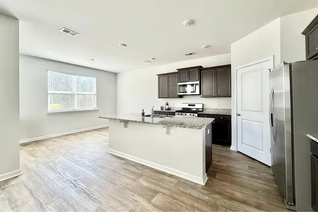 $2,300 | 117 Sweet Cherry Lane, Summerville, SC 29486