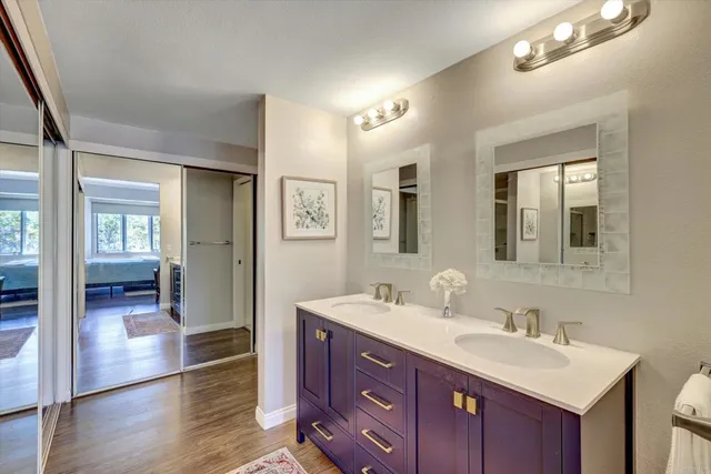 $4,000 | 4018 Nobel Drive, Unit 301, San Diego, CA 92122