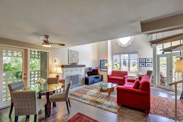 $4,000 | 4018 Nobel Drive, Unit 301, San Diego, CA 92122