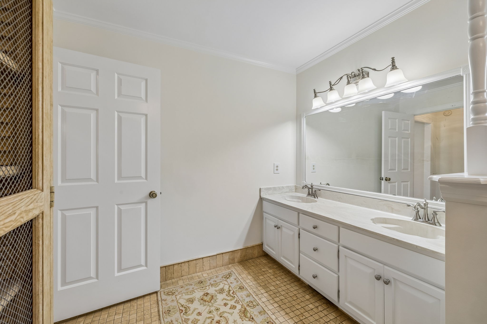 3007 Braintree Road Franklin, TN 37069 - Photo 29 of 71 a bathroom with a double vanity sink and a mirror