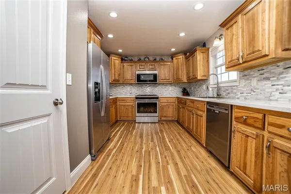 $349,900 | 2220 Curtis Street, Lebanon, MO 65536