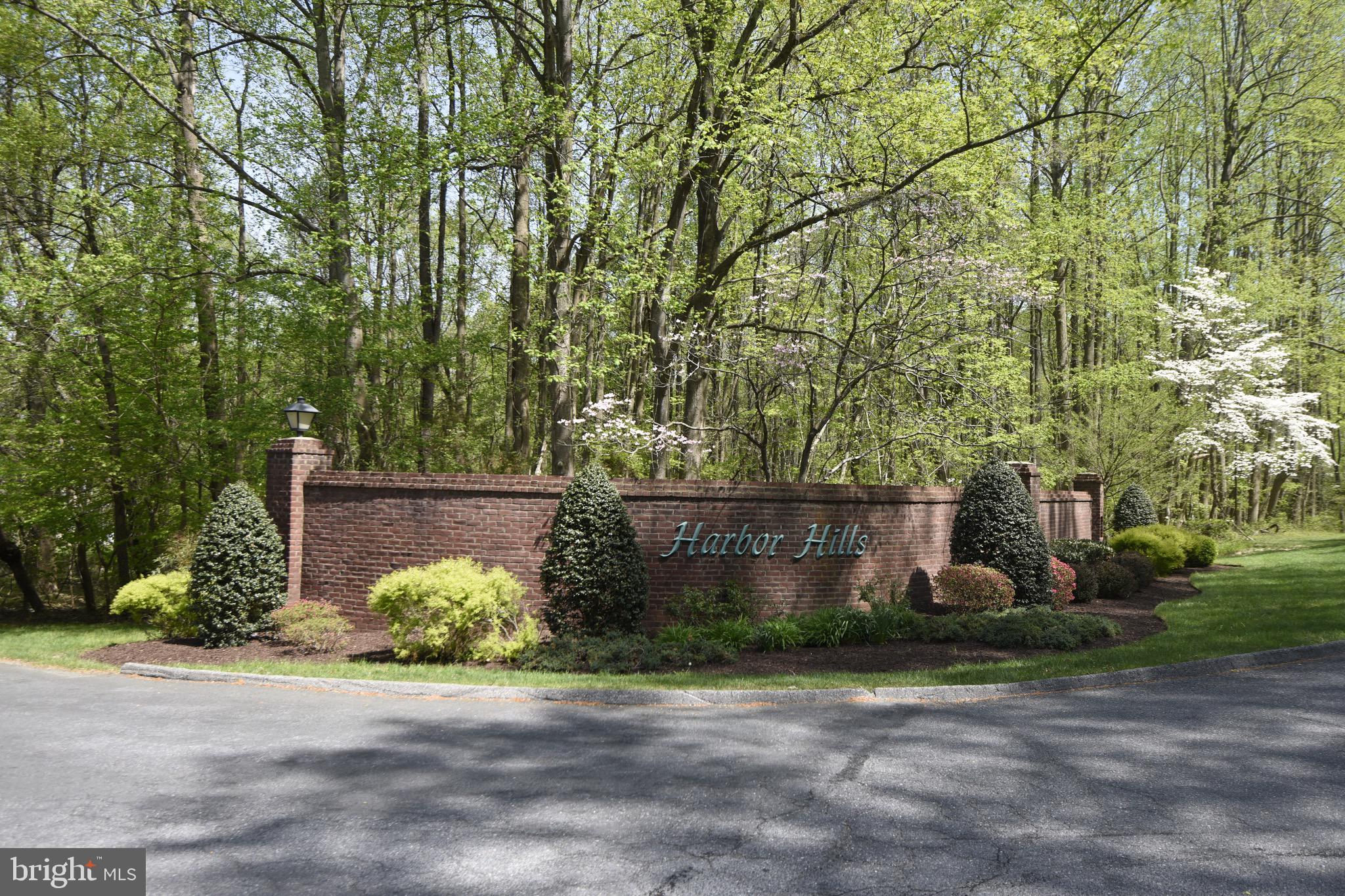 3463 Godspeed Road Davidsonville, MD 21035 - Photo 2 of 81 Harbor Hills Entrance