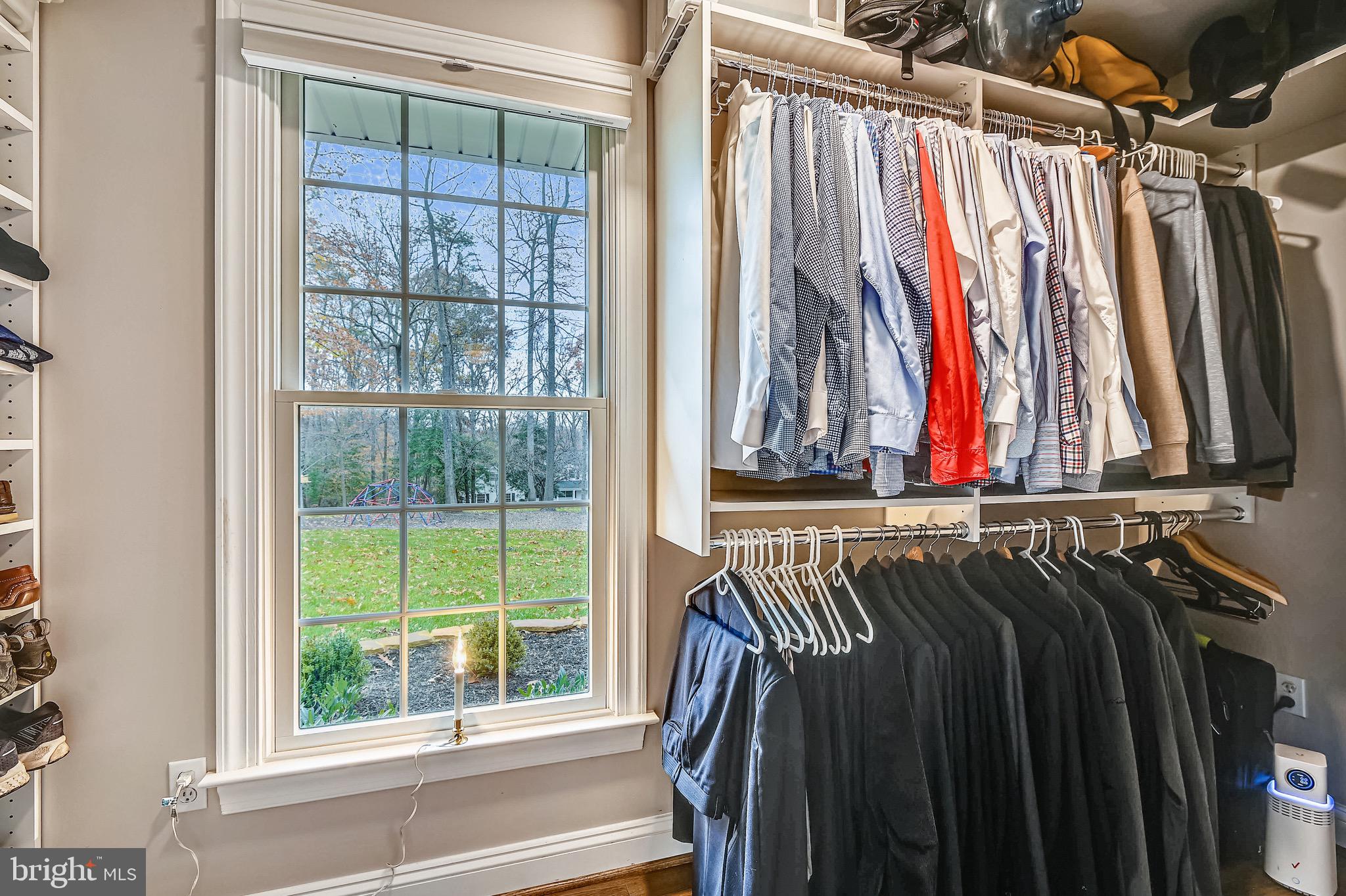 3463 Godspeed Road Davidsonville, MD 21035 - Photo 44 of 81 Master Walk-in Closet