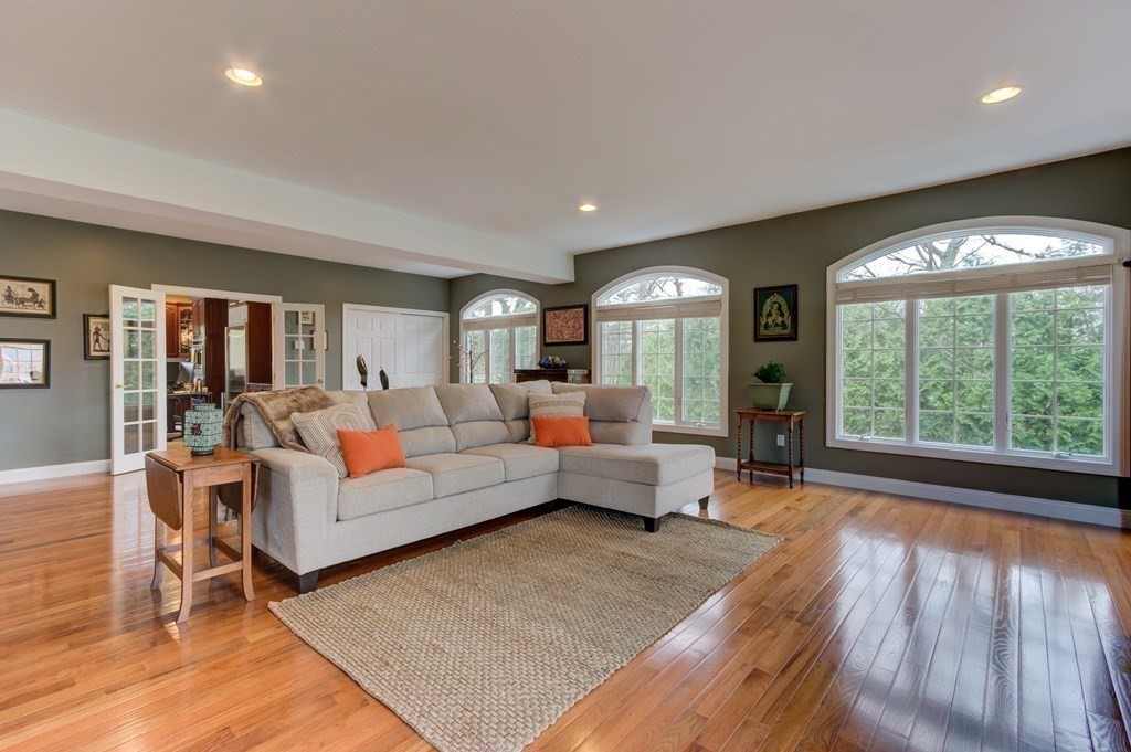 35 Greenwood Road Hopkinton, MA 01748 - Photo 15 of 41 Gallery Image 15