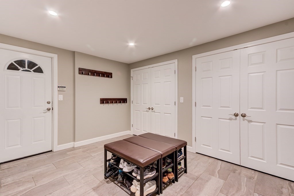 35 Greenwood Road Hopkinton, MA 01748 - Photo 33 of 41 Gallery Image 33