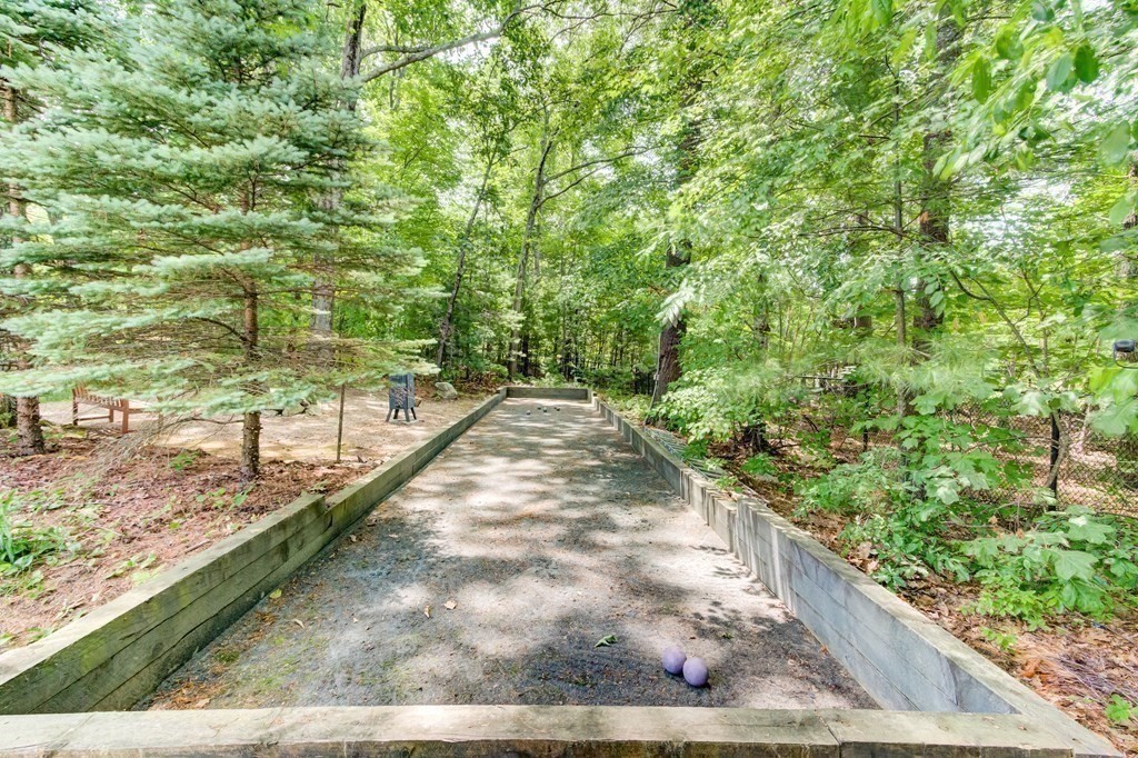 35 Greenwood Road Hopkinton, MA 01748 - Photo 34 of 41 Gallery Image 34
