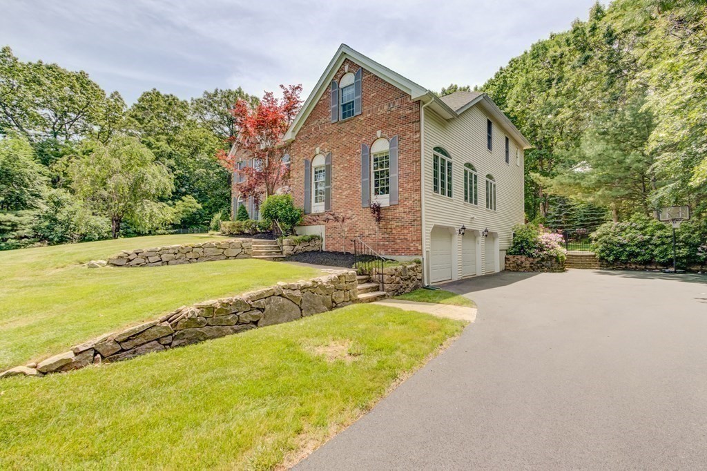 35 Greenwood Road Hopkinton, MA 01748 - Photo 35 of 41 Gallery Image 35