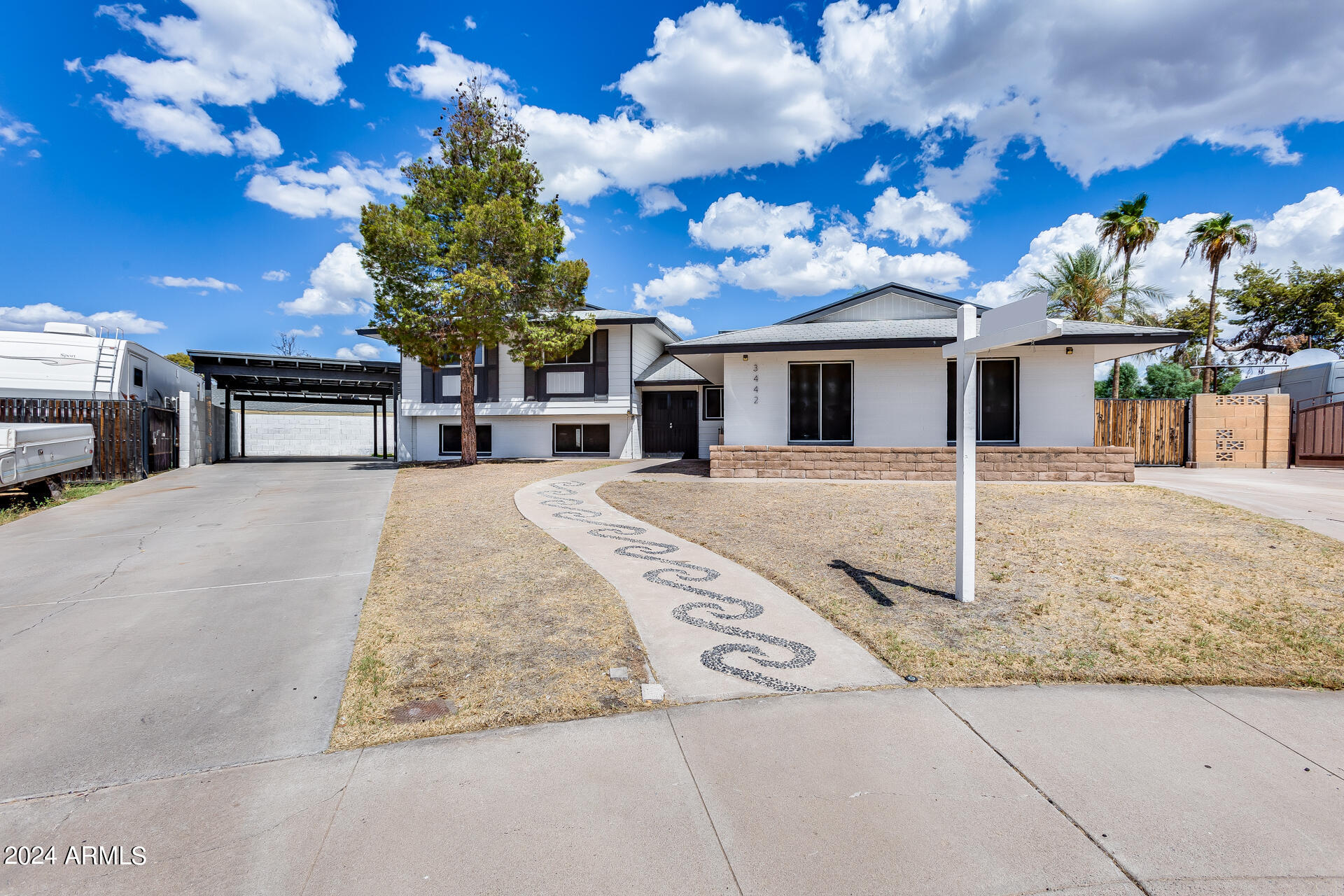 3442 West Redfield Road Phoenix, AZ 85053 - Photo 7 of 80 Gallery Image 7