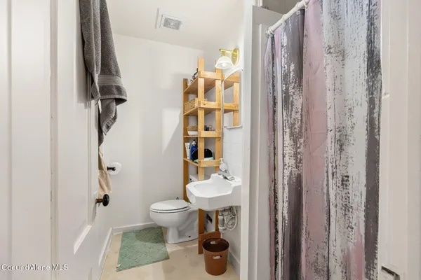 $390,000 | 34 Church Street, Priest River, ID 83856