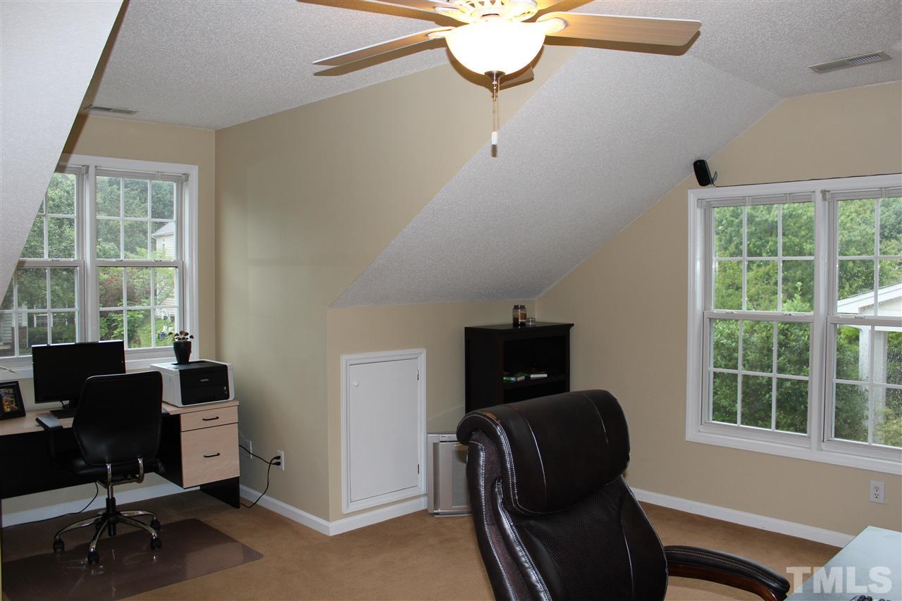 1317 Red Twig Road Apex, NC 27502 - Photo 14 of 15 Gallery Image 14