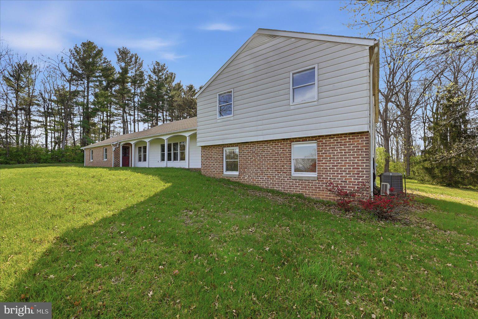 891 Payne Road Winchester, VA 22603 - Photo 6 of 84 Gallery Image 6