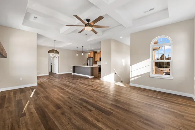 $2,795 | 1870 Woodland Way, Unit 4331, Slinger, WI 53086