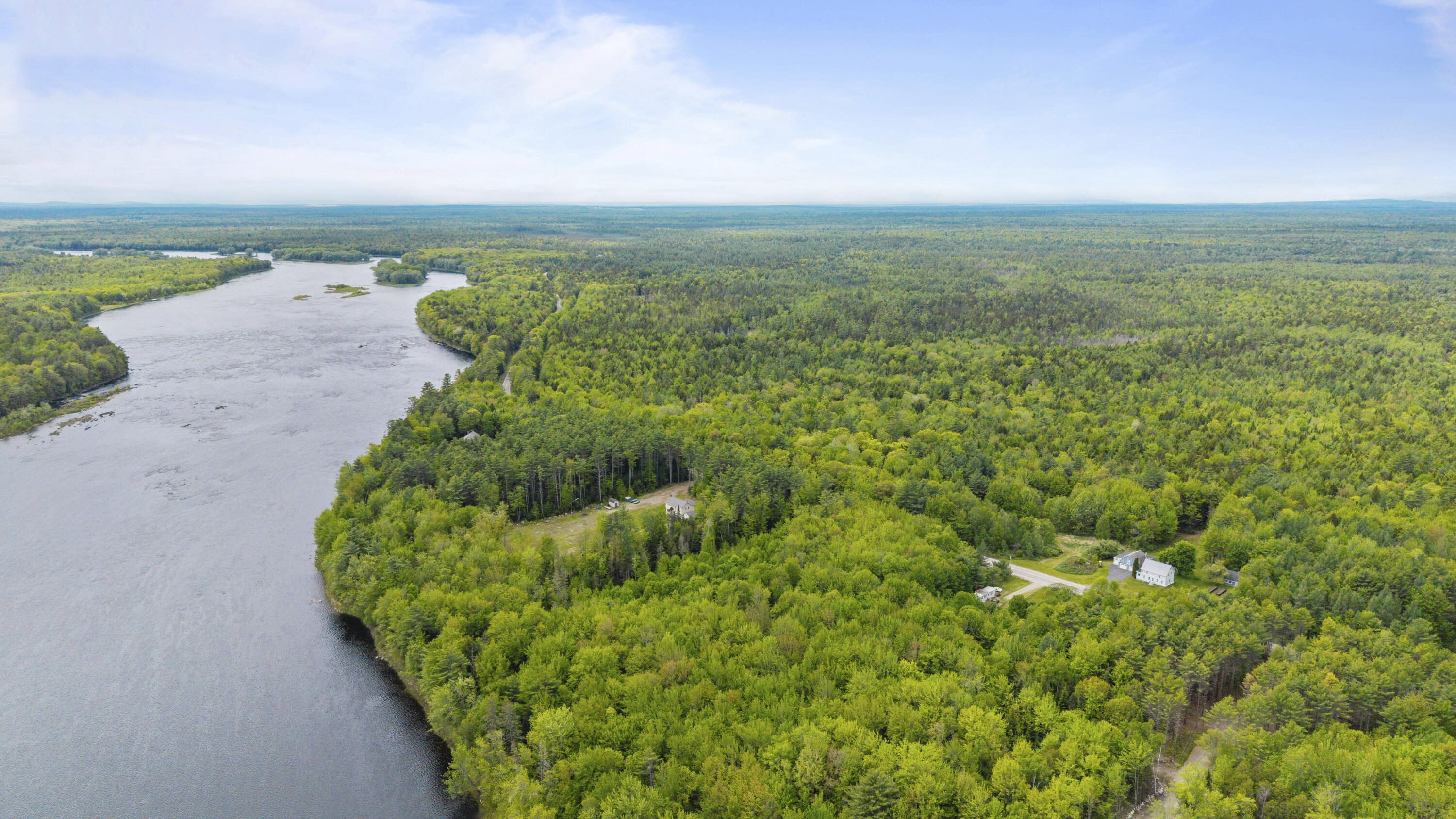 809 Edinburg Road Edinburg, ME 04448 - Photo 46 of 47 DJI_20260528115811_0168_D