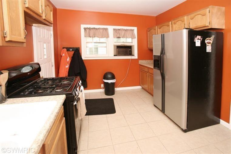 611 Spring Street Three Rivers, MI 49093 - Photo 8 of 20 Additional Photo