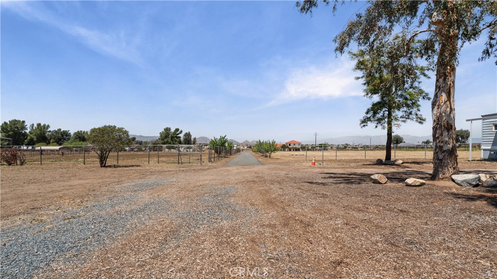 28736 Warren Road Hemet, CA 92545 - Photo 47 of 58