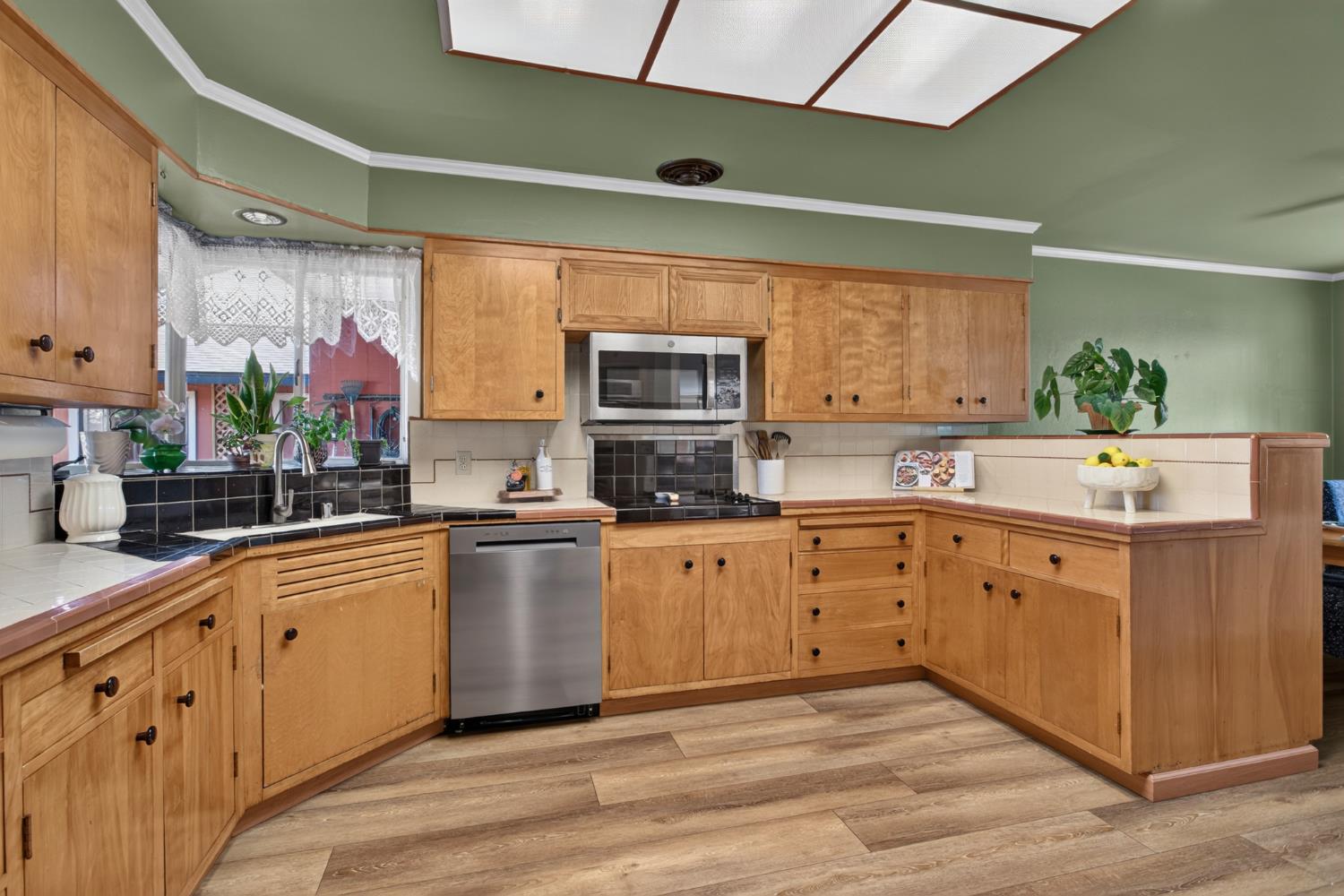 1360 East Street Tracy, CA 95376 - Photo 20 of 50