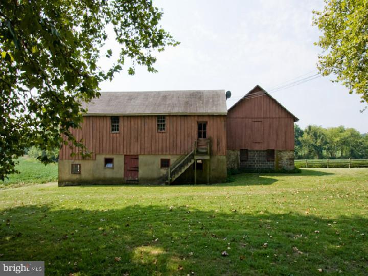 2448 Quarry Road Buckingham, PA 18902 - Photo 15 of 24 Gallery Image 15