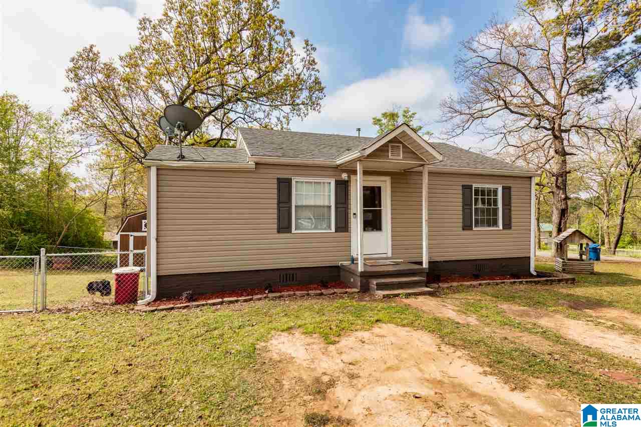 622 South Parkell Avenue Bessemer, AL 35023 - Photo 3 of 26