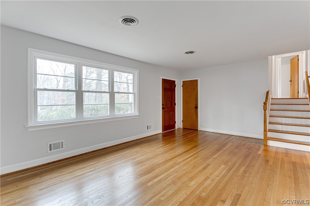 8752 Trent Road North Chesterfield, VA 23235 - Photo 6 of 39 LIGHT AND BRIGHT WITH LOTS OF WINDOWS