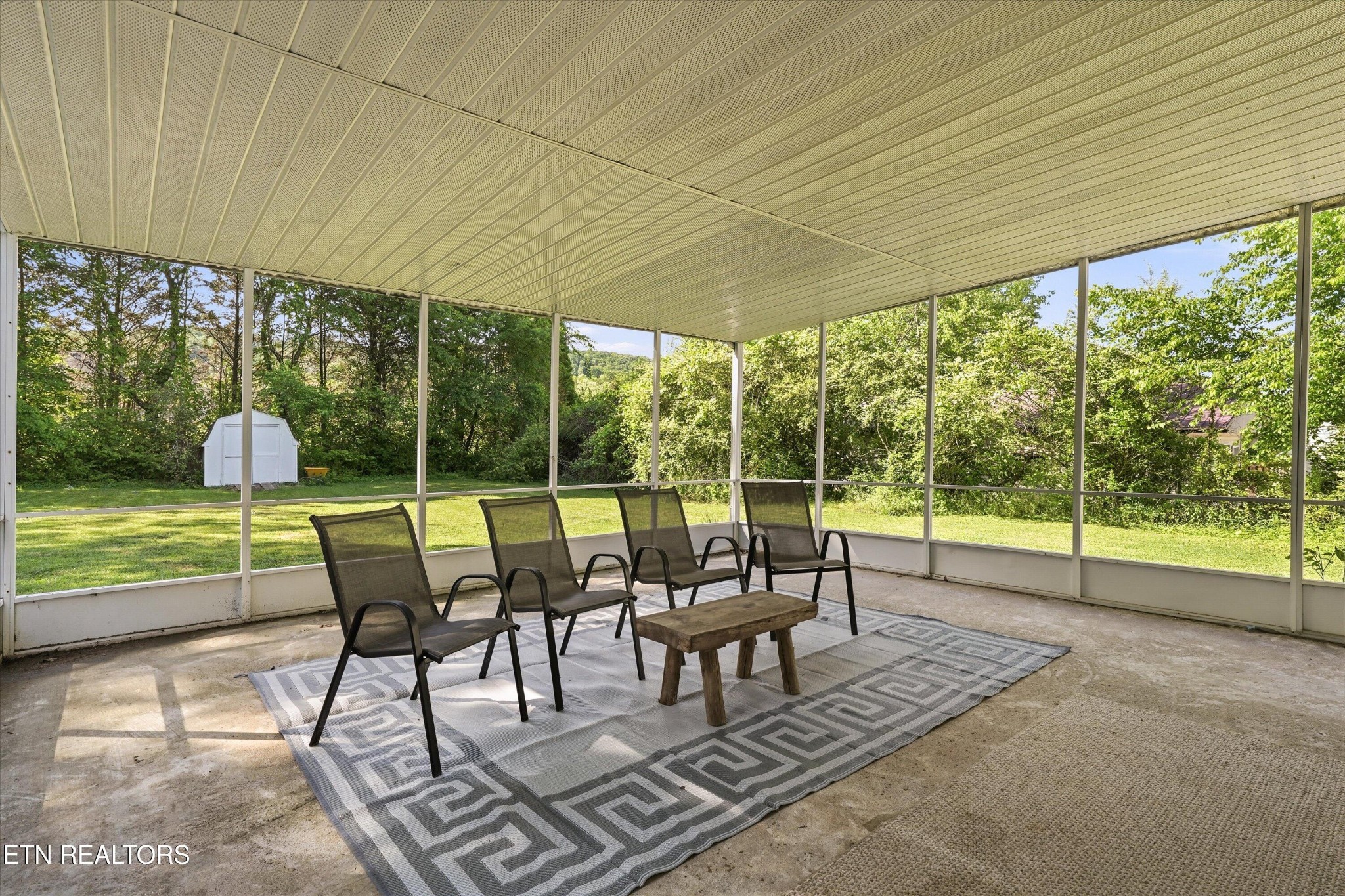 3322 Cunningham Road Knoxville, TN 37918 - Photo 23 of 31 Gallery Image 23