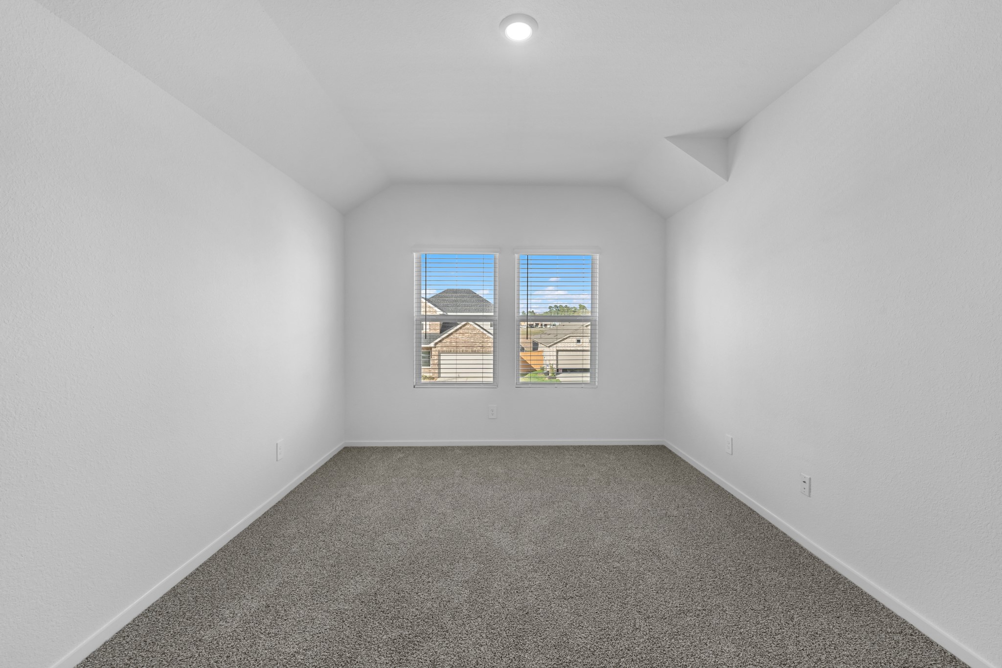 21915 Terre Riviera Drive Hockley, TX 77447 - Photo 24 of 33 an empty room with a window