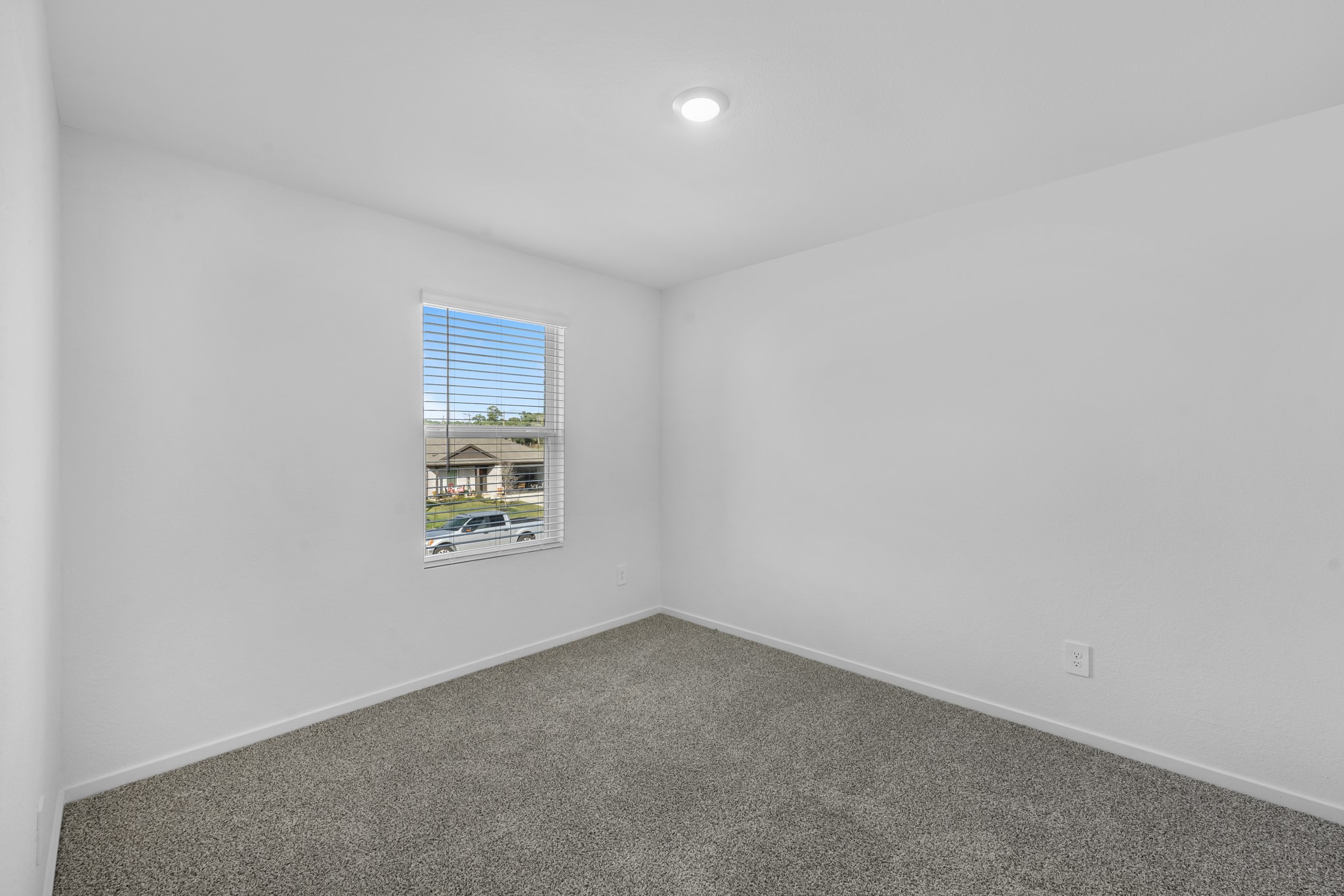 21915 Terre Riviera Drive Hockley, TX 77447 - Photo 27 of 33 an empty room with a window