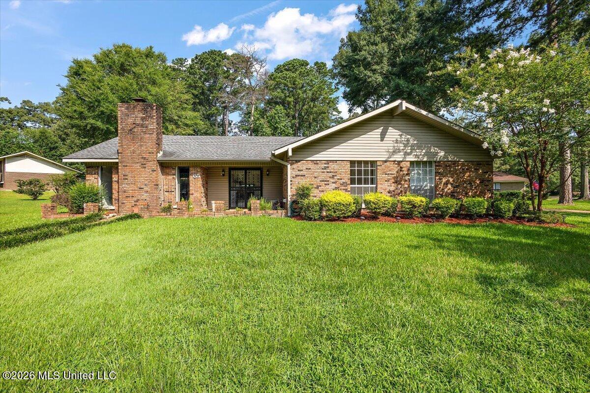 65 Summit Ridge Drive Brandon, MS 39042 - Photo 1 of 30 01-HTP_0169