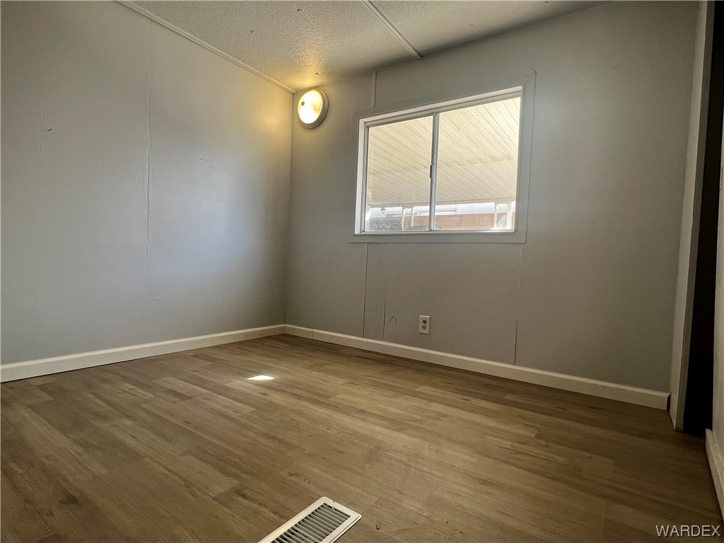 1427 Lause Road Bullhead City, AZ 86442 - Photo 15 of 21