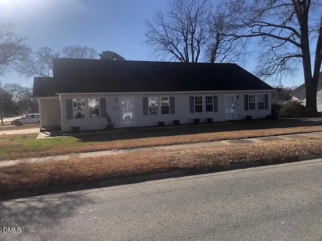 $1,400 | 601 West Anderson Street, Selma, NC 27576