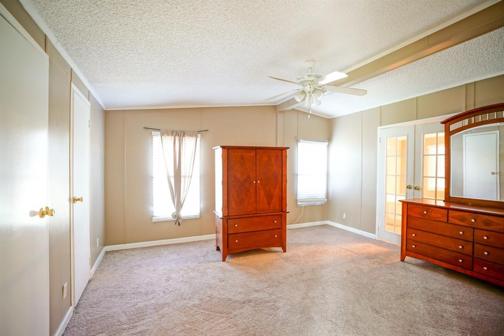 126 Sorrel Way Alvarado, TX 76009 - Photo 20 of 29