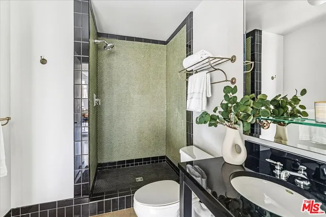 $1,050,000 | 849 South Broadway, Unit 604, Los Angeles, CA 90014