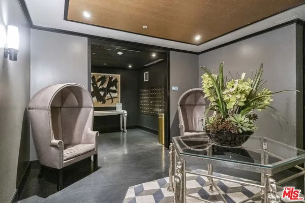 $1,045,000 | 849 South Broadway, Unit 604, Los Angeles, CA 90014