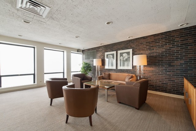 260 East Chestnut Street, Unit 2102 Chicago, IL 60611 - Photo 14 of 15