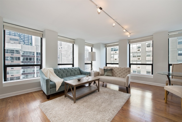 260 East Chestnut Street, Unit 2102 Chicago, IL 60611 - Photo 2 of 15