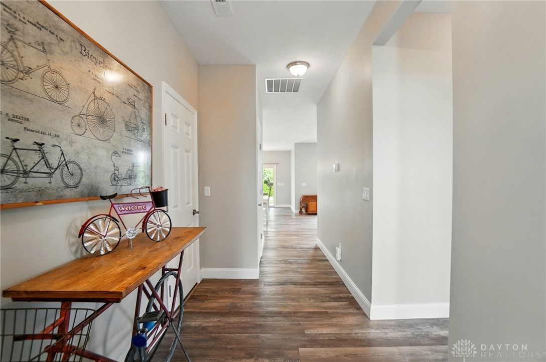 971 Reeder Circle Dayton, OH 45458 - Photo 11 of 53 Gallery Image 11