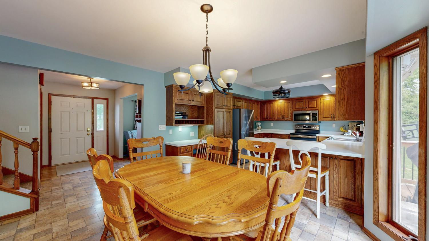 2217 Regent Lane Southwest Rochester, MN 55902 - Photo 8 of 36