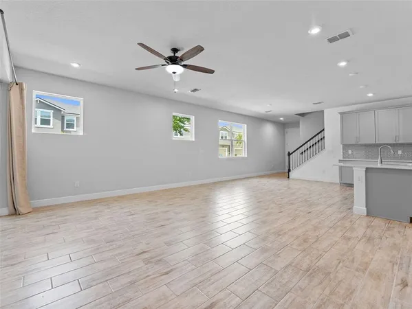 $2,950 | 5974 Grand Sonata Avenue, Lutz, FL 33558