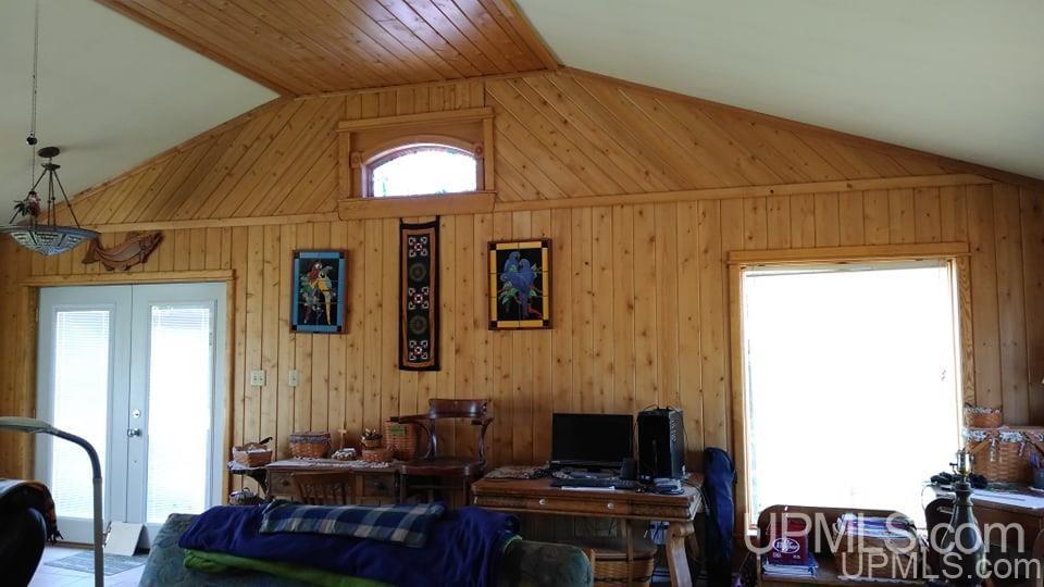 4026 10th Road Bark River, MI 49807 - Photo 14 of 40
