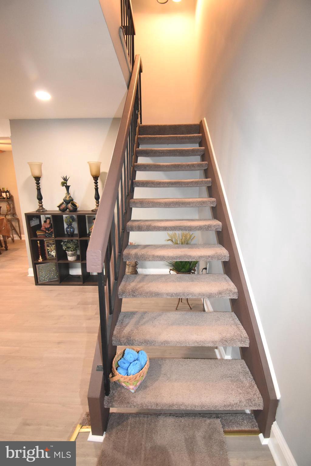 9038 Centerway Road Gaithersburg, MD 20879 - Photo 13 of 32