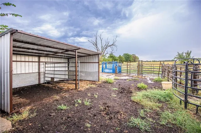 $1,800,000 | 22438 Northwest 2300th Road, Richmond, KS 66080